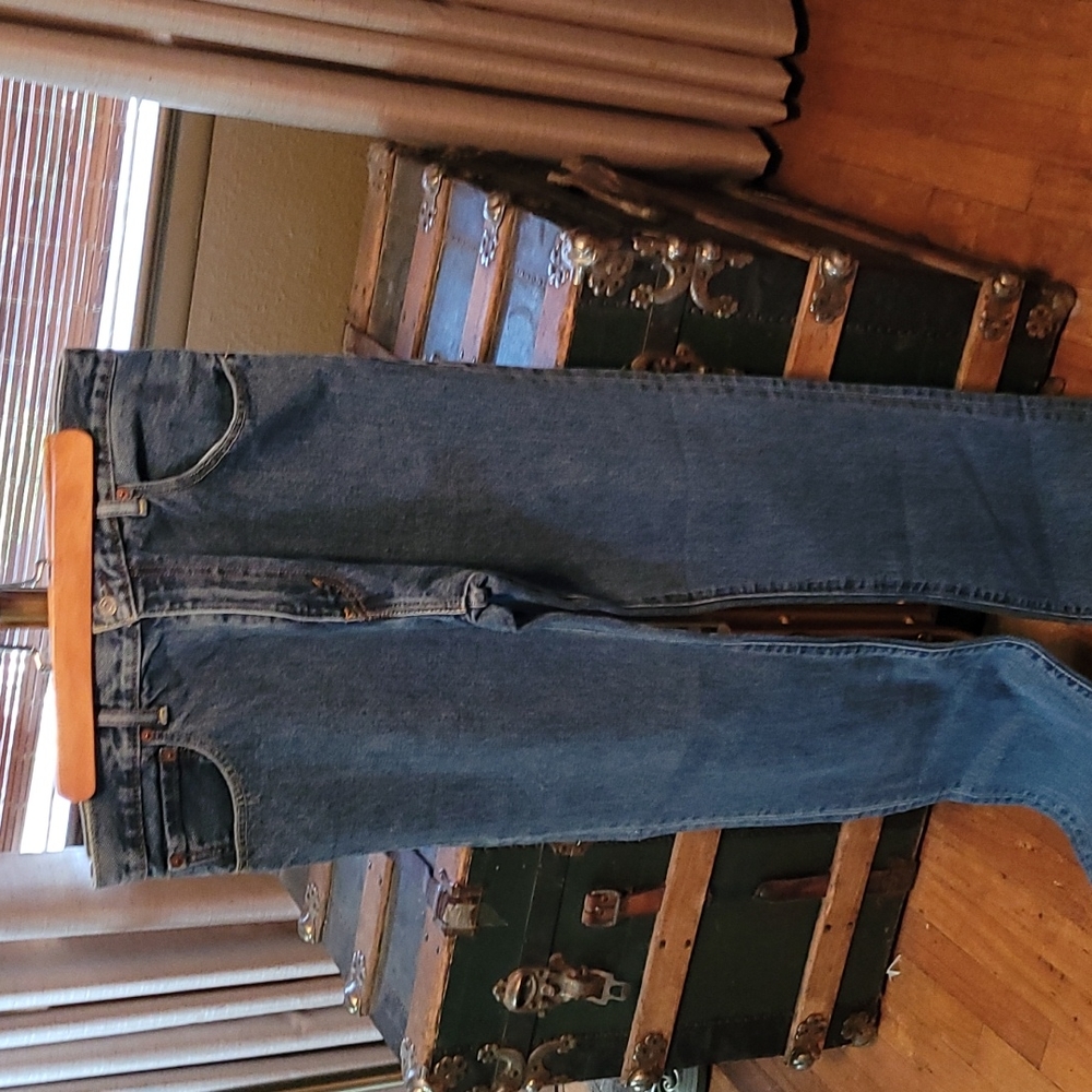 Levi's 517 Jean's 33 / 36